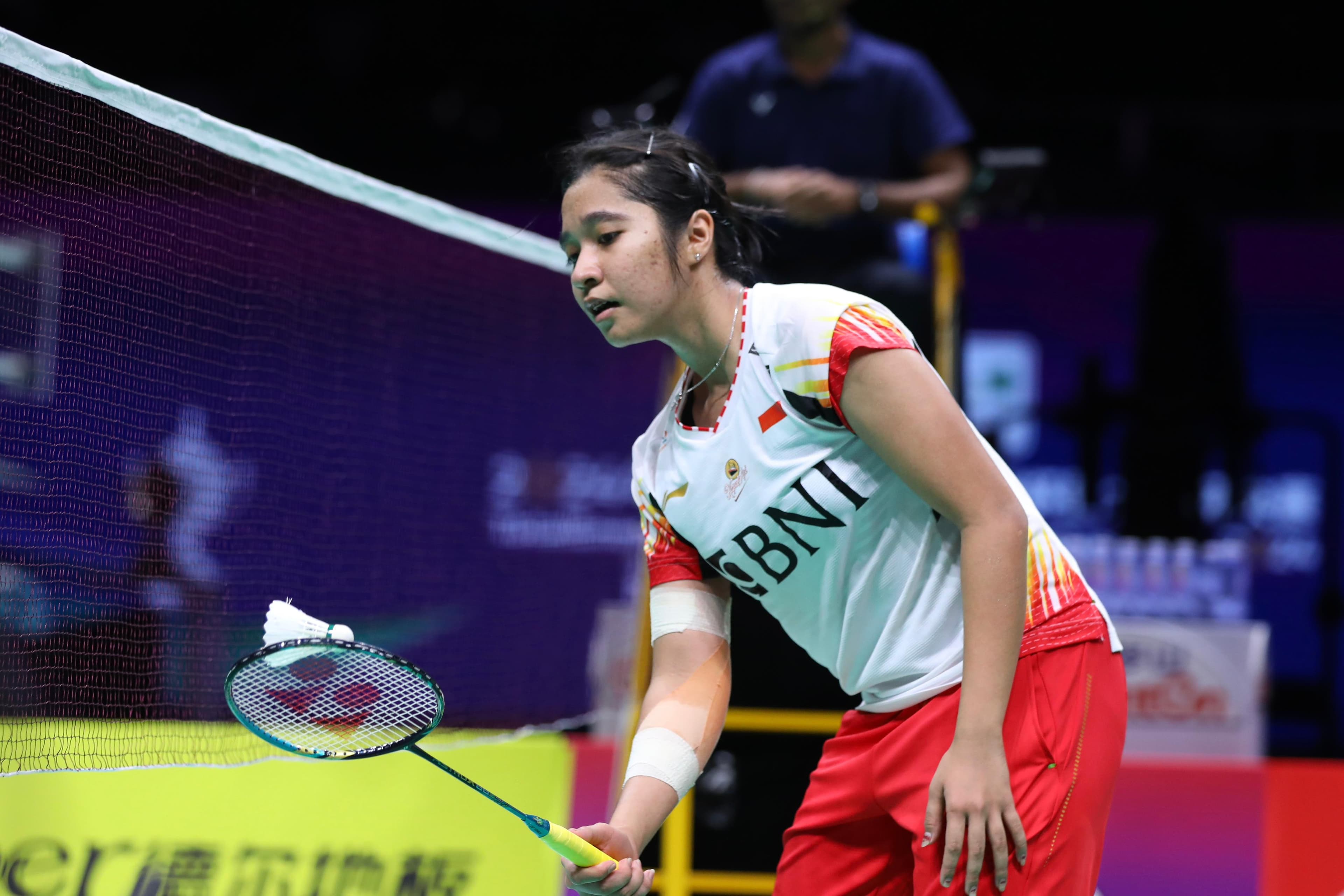 Alami Retak Pangkal Tulang Kering, Ester Nurumi Diprediksi Baru Bisa Kembali Februari 2026