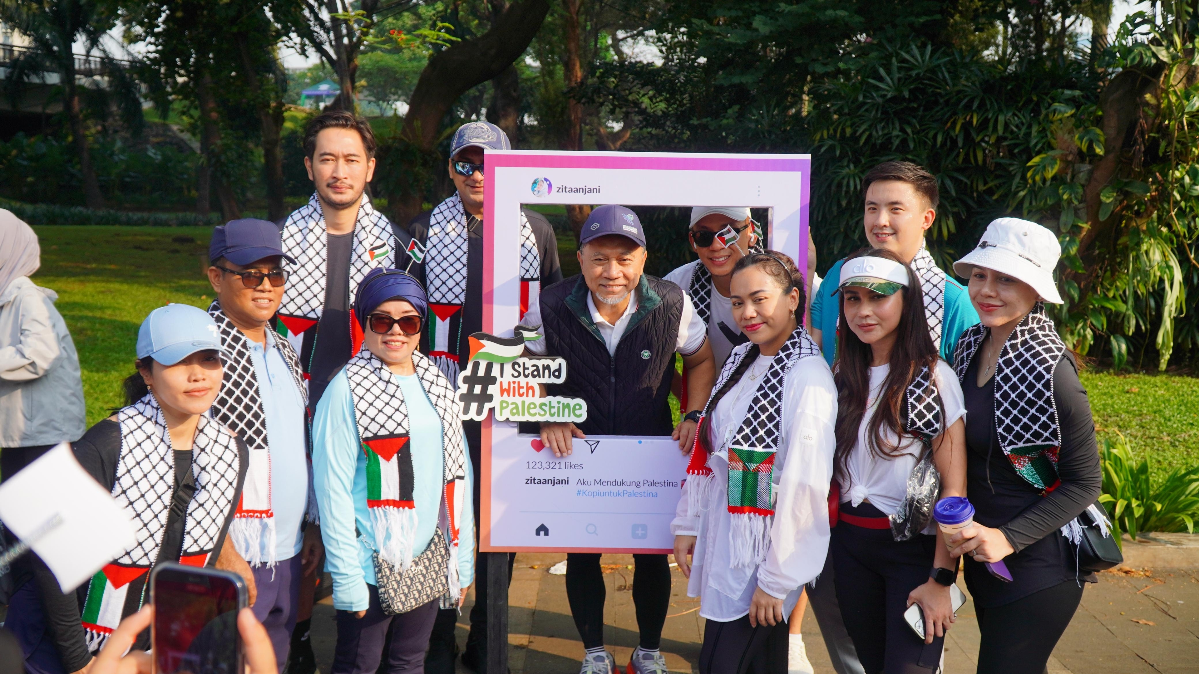 Sempat Dirujak Netizen Gegara Gelas Starbucks, Zita Anjani Tegaskan Dukung Palestina