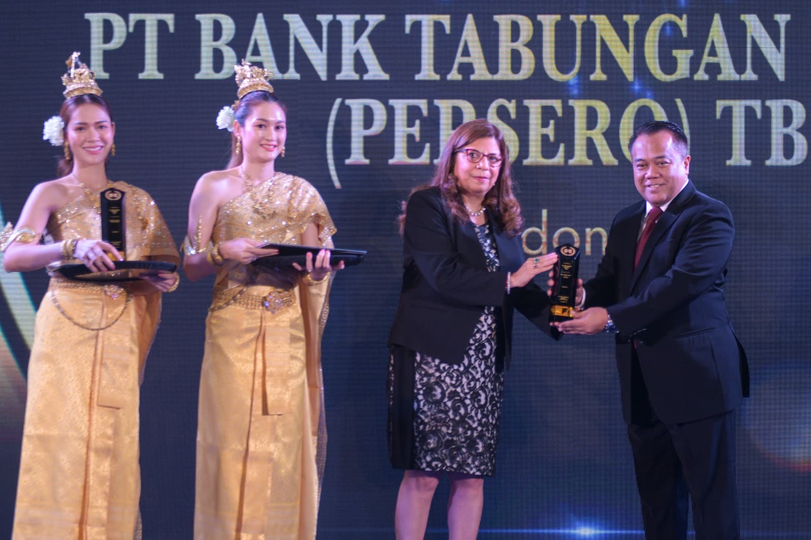 Konsisten Jalankan Peran, BTN Raih Best Savings Bank Award