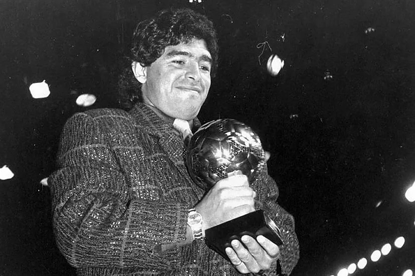 Trofi Bola Emas Maradona di Piala Dunia 1986 yang Legendaris Dilelang Bulan Depan, Segini Harganya