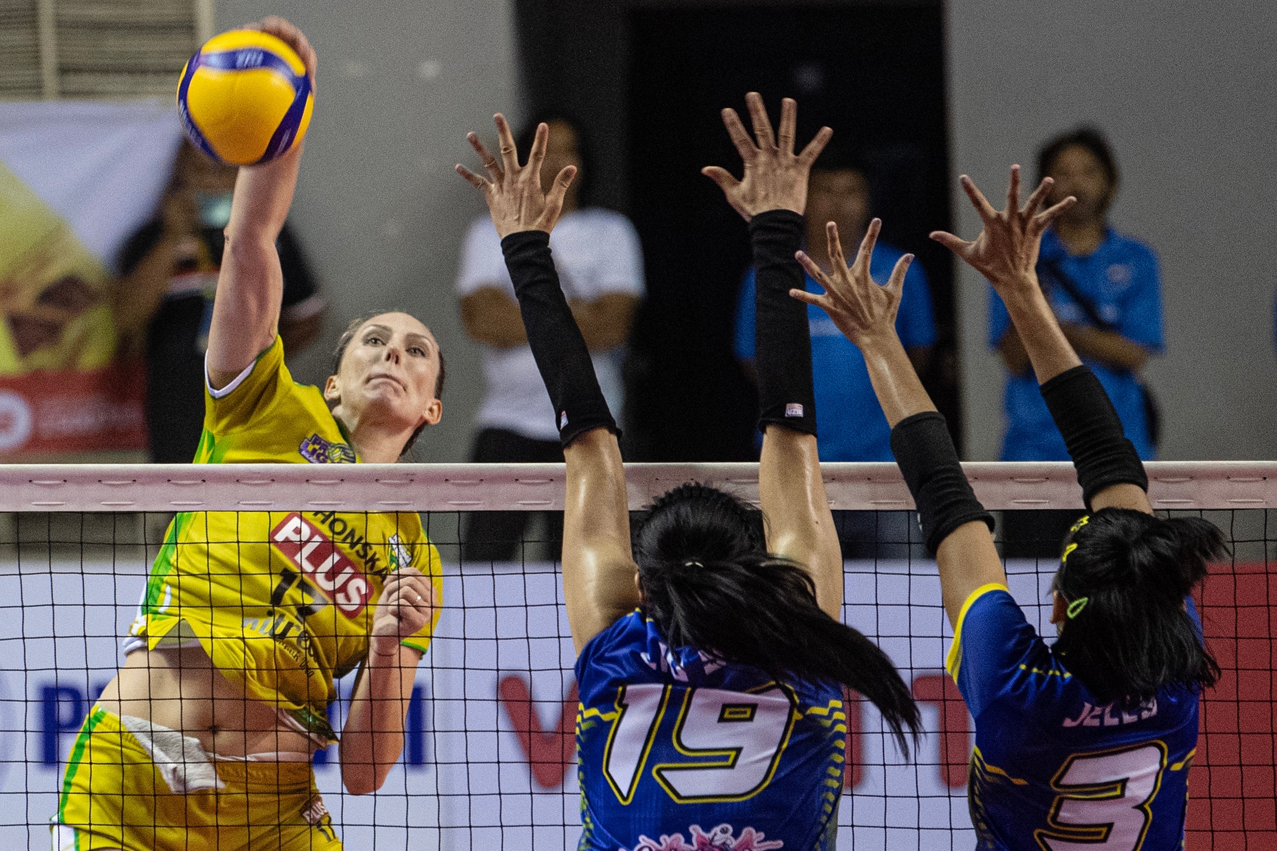 Proliga 2024: Taklukkan Pendatang Baru, Gresik Petrokimia Raih Kemenangan Perdana