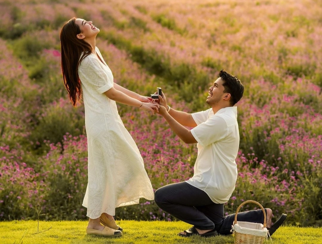 Ajak Liburan, Thariq Halilintar Lamar Aaliyah Massaid