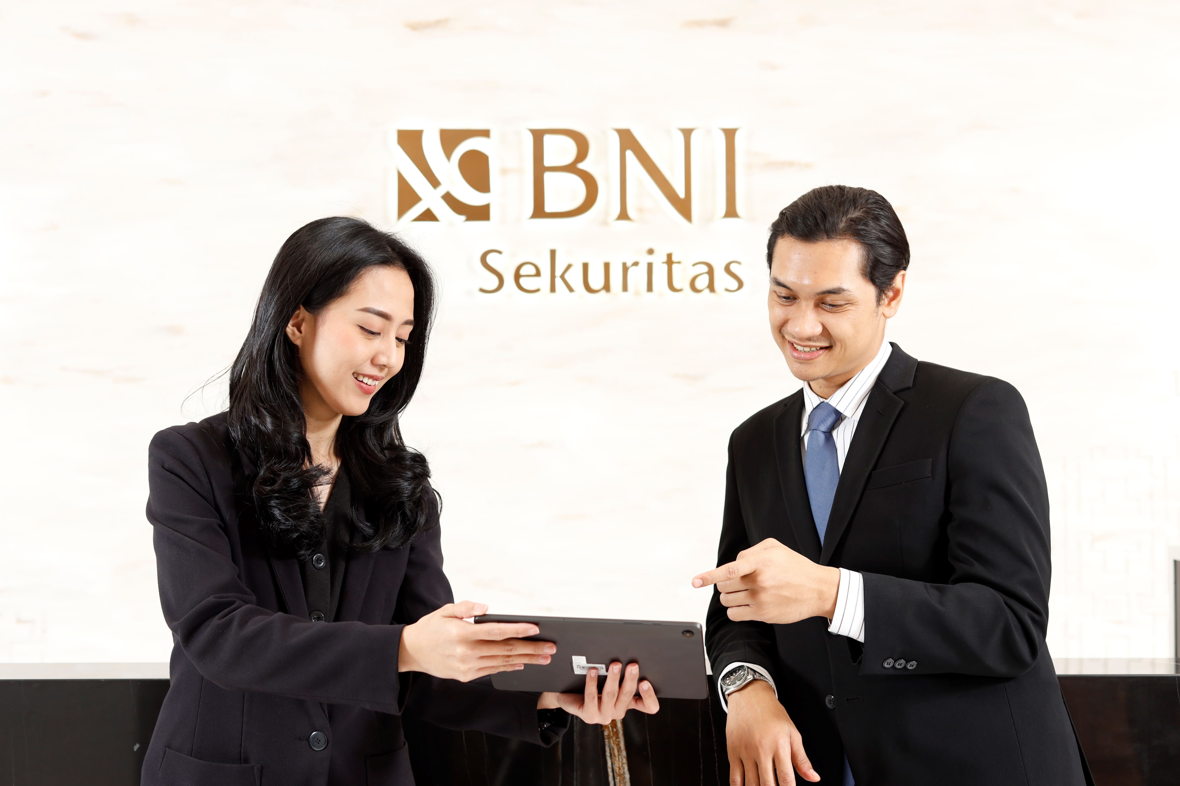 BNI Sekuritas Bukukan Pendapatan Rp568,9 M di 2023, Tumbuh 7,1 Persen
