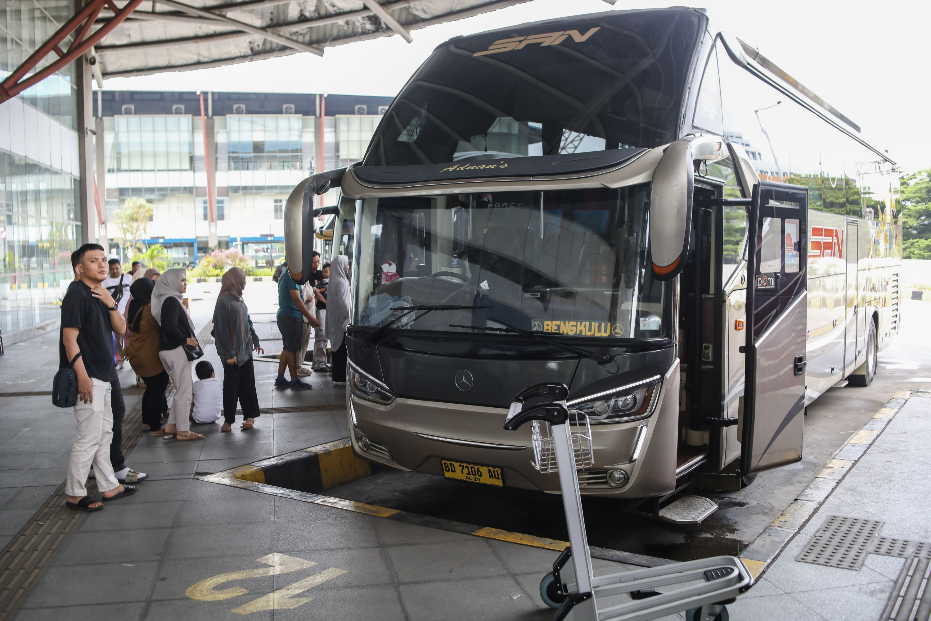 Puncak Arus Mudik di Terminal Pulo Gebang, 3.013 Pemudik Sudah Berangkat