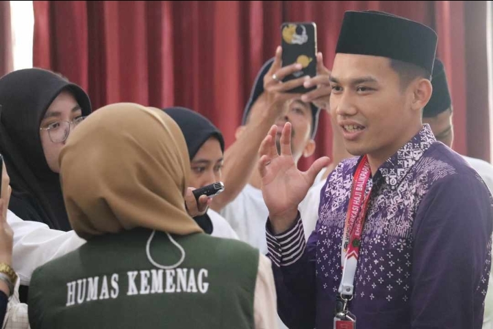 Witan Sulaeman Berangkat Haji Secara Reguler, Berapa Lama Masa Tunggunya?