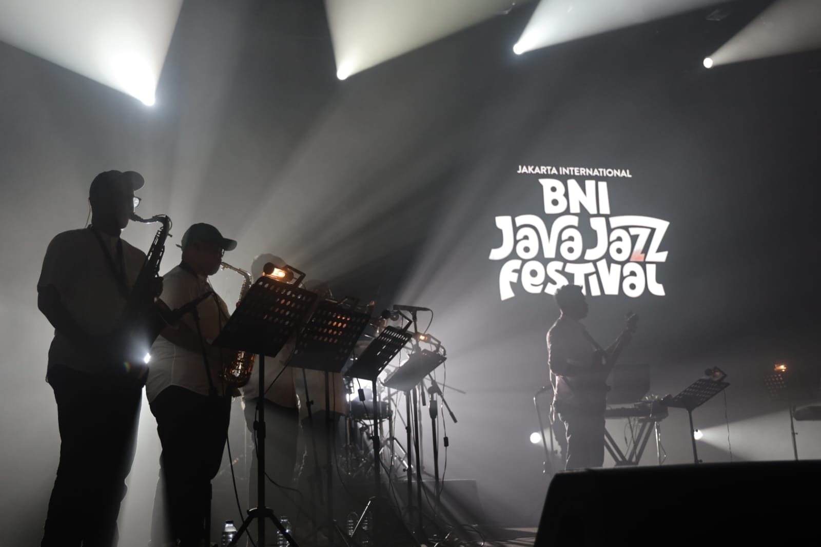 BNI Java Jazz Festival 2024, Panggung Penuh Bintang di Hari Kedua