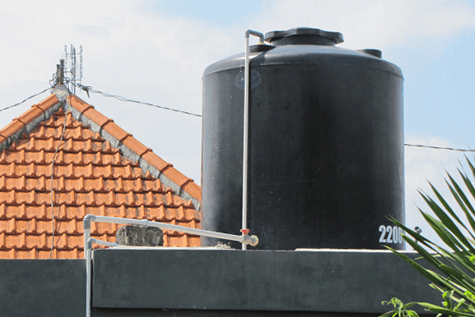 HEBOH Kronologi Penemuan Mayat Membusuk di Toren Air Tangsel, Berawal Curiga karena Air Keruh dan Berbusa