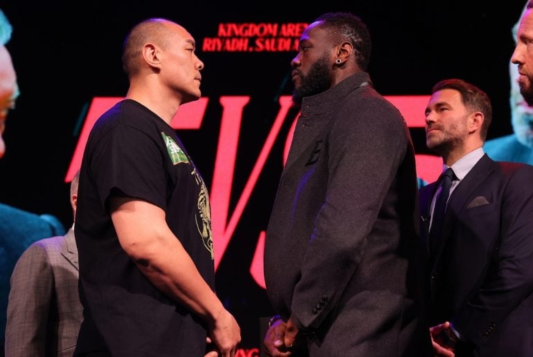 Sebut Deontay Wilder Loyo Lawan Parker, Zhilei Zhang tetap Waspada 'Bahaya' Sabtu Nanti