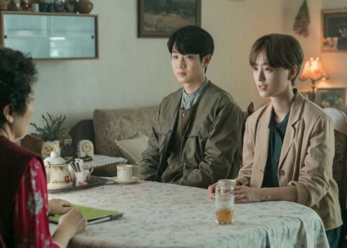 Sinopsis Film Wonderland, Kisah Romansa Bae Suzy dan Park Bo Gum yang Dibantu dengan AI