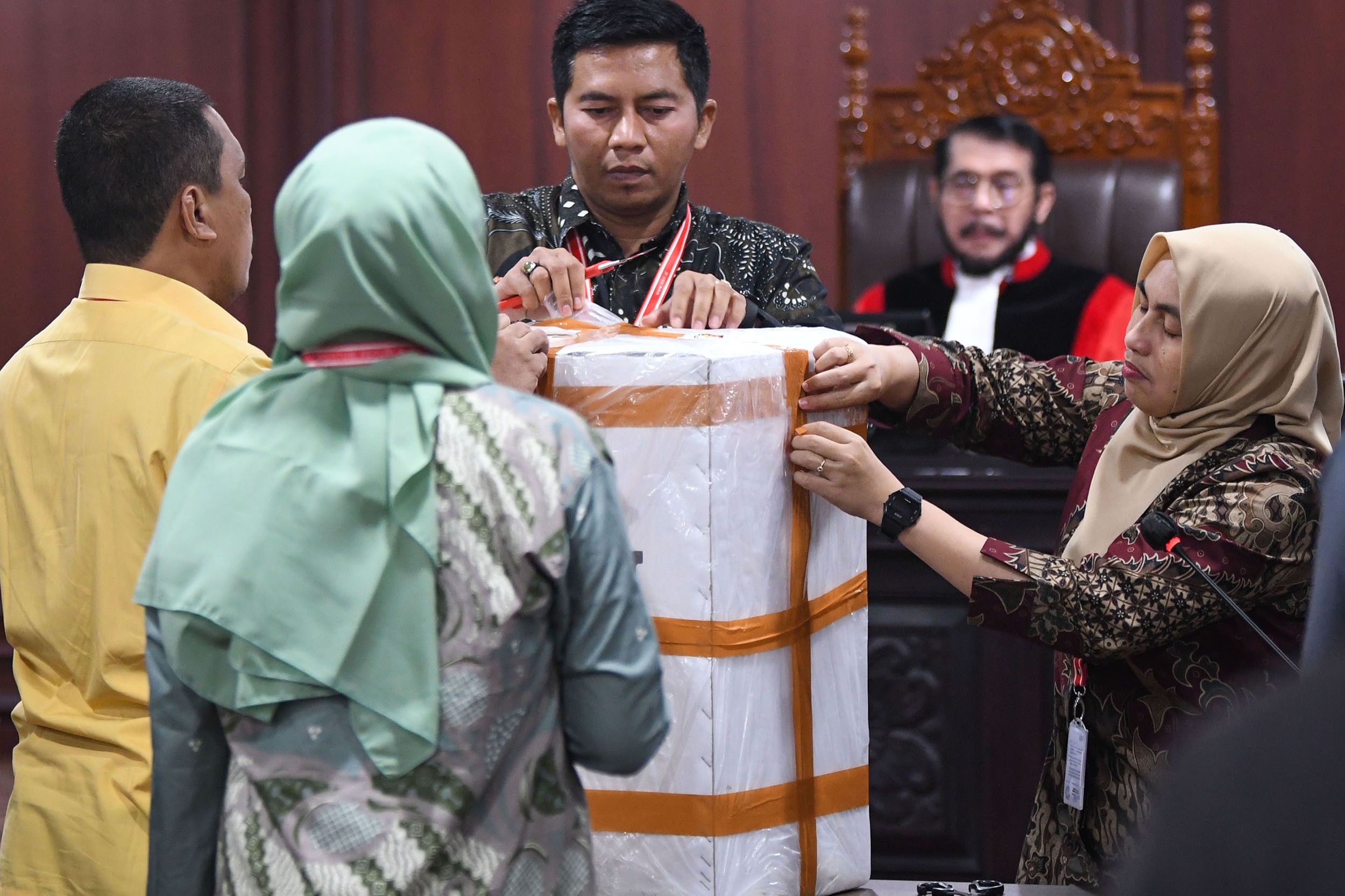 Sebutkan Ciri-ciri Negara Demokrasi! Mengenal Sistem Pemerintahan yang Menghargai Kepentingan Rakyat