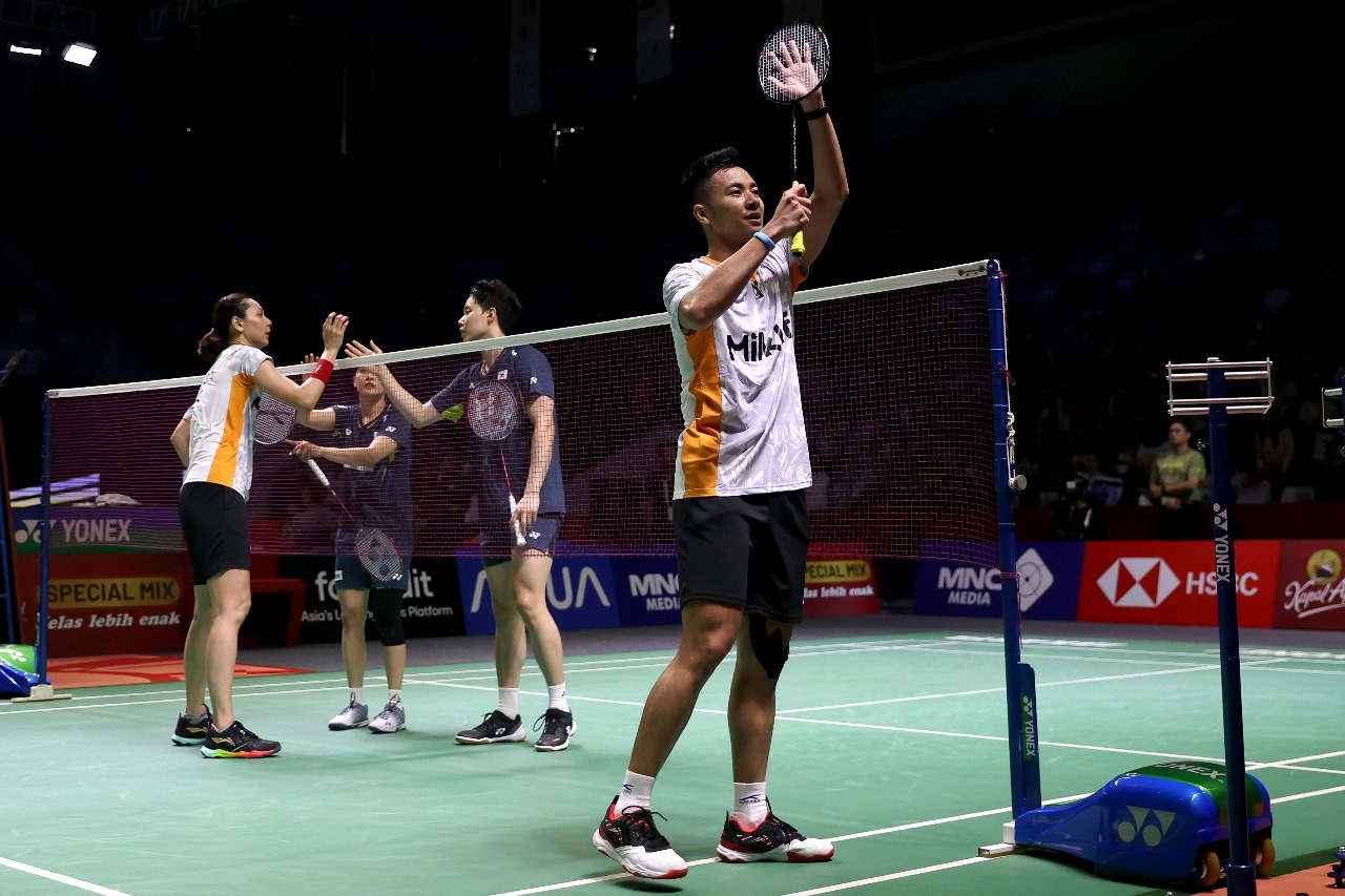 Indonesia Terbuka: Dejan/Gloria Singkirkan Juara Dunia, Ganda Campuran Kirim 1 Wakil ke Semifinal