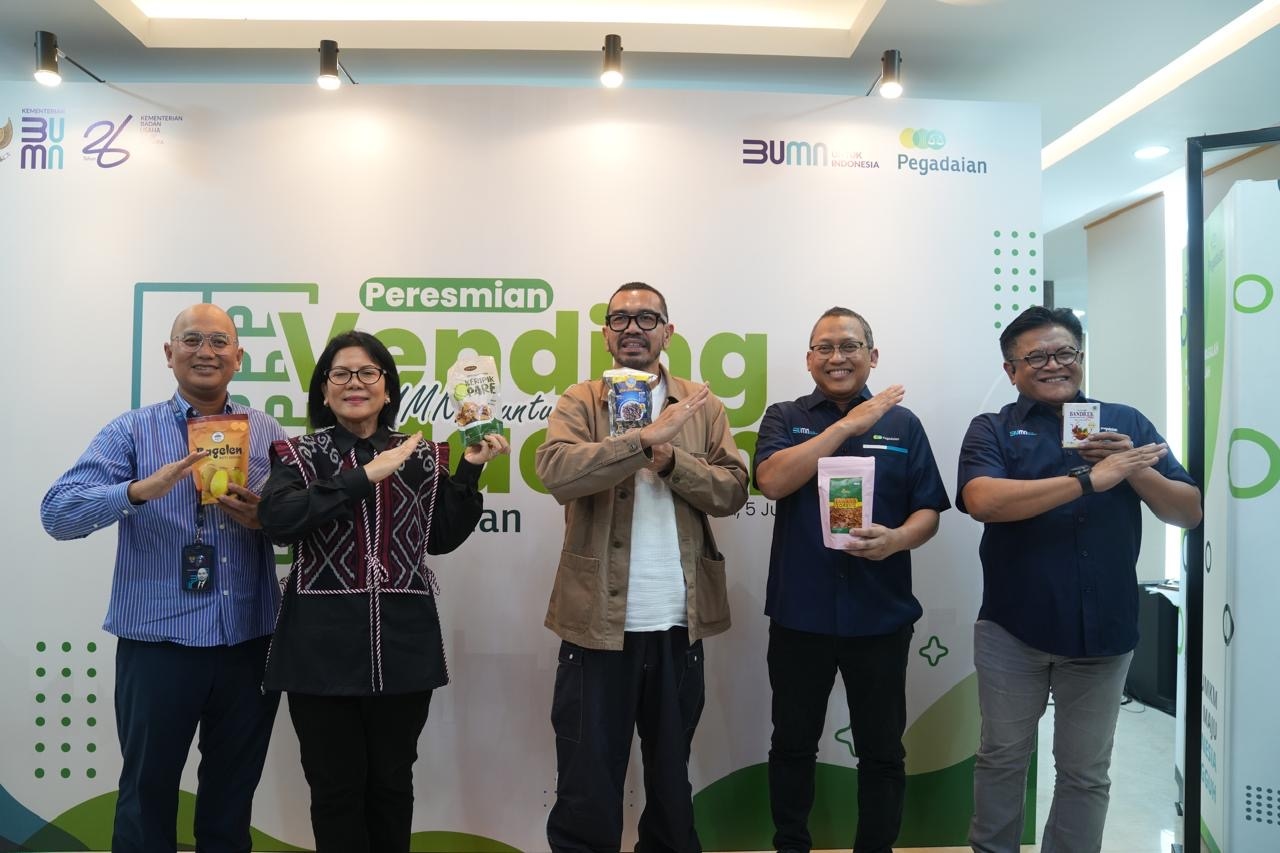 Peresmian Vending Machine UMKM di Pegadaian: Erick Thohir Dukung UMKM Naik Kelas