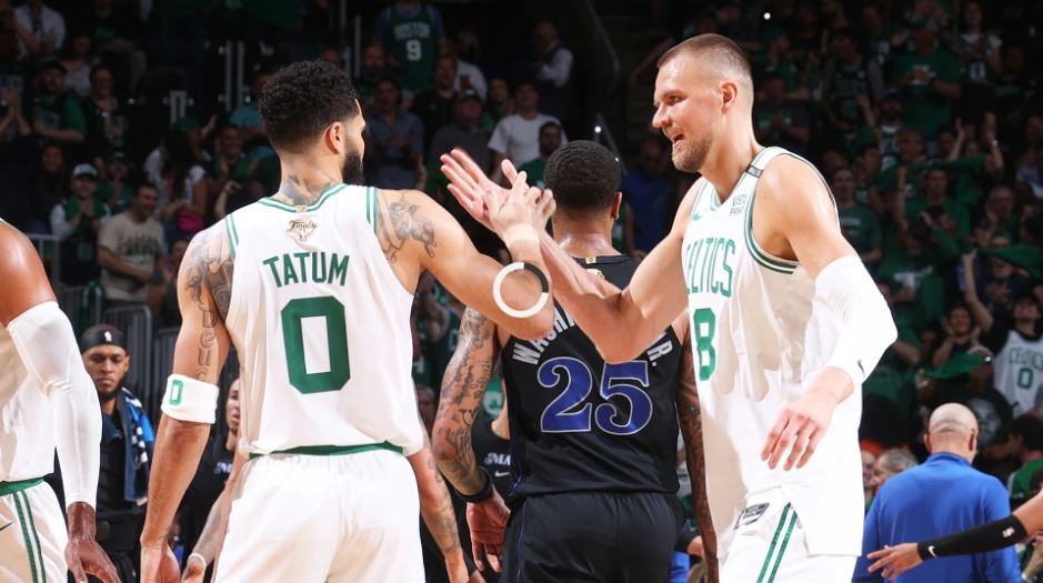 Final NBA: Boston Celtics Rebut Laga 1 dengan Kemenangan Telak atas Dallas Mavericks