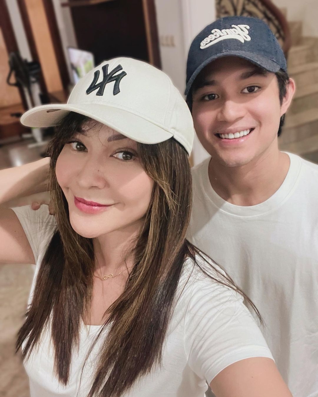 Wilayah Rumahnya Ada Proyek, Tamara Bleszynski Merasa Terganggu