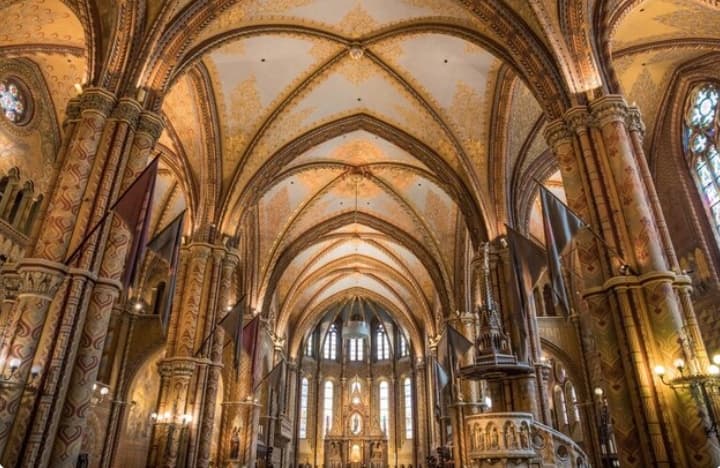 Apa itu Dinasti dalam Kerajaan Islam? Berikut Pengertian, Contoh dan Kelebihan serta Kekurangannya