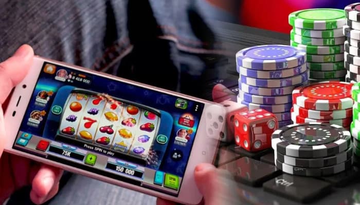 Tafsir QS. Al Baqarah ayat 219: Bahaya Judi Online dalam Perspektif Al-Qur'an