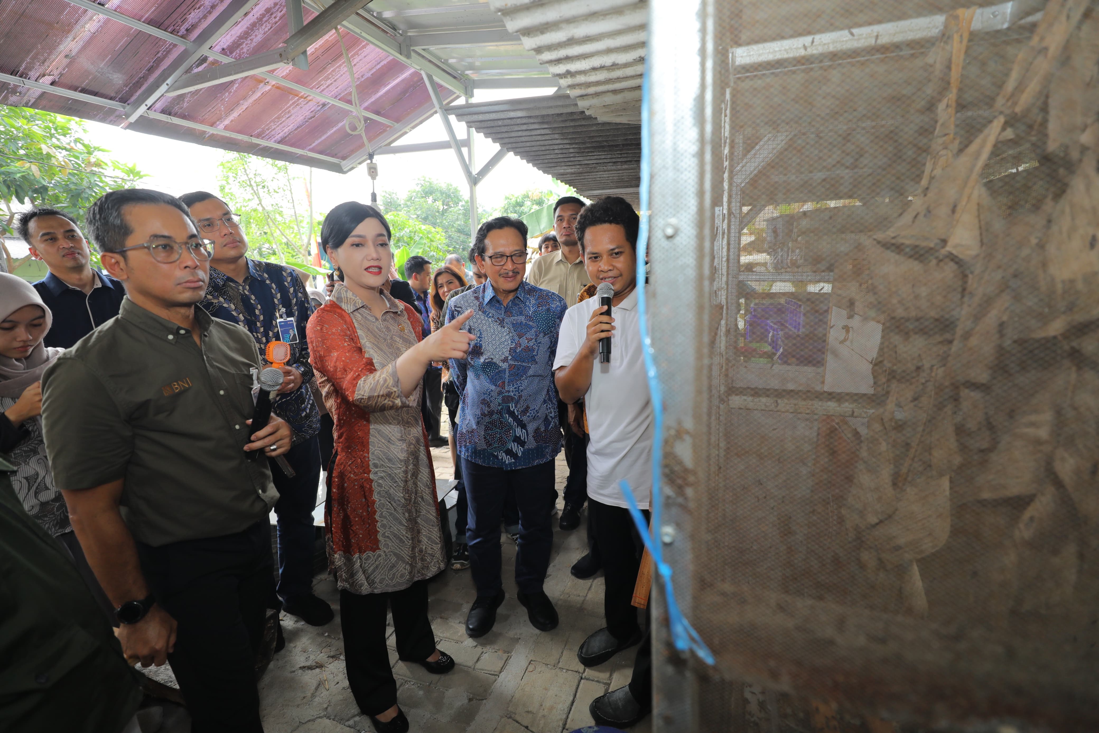 OJK Gelar Edukasi Keuangan di Bantargebang