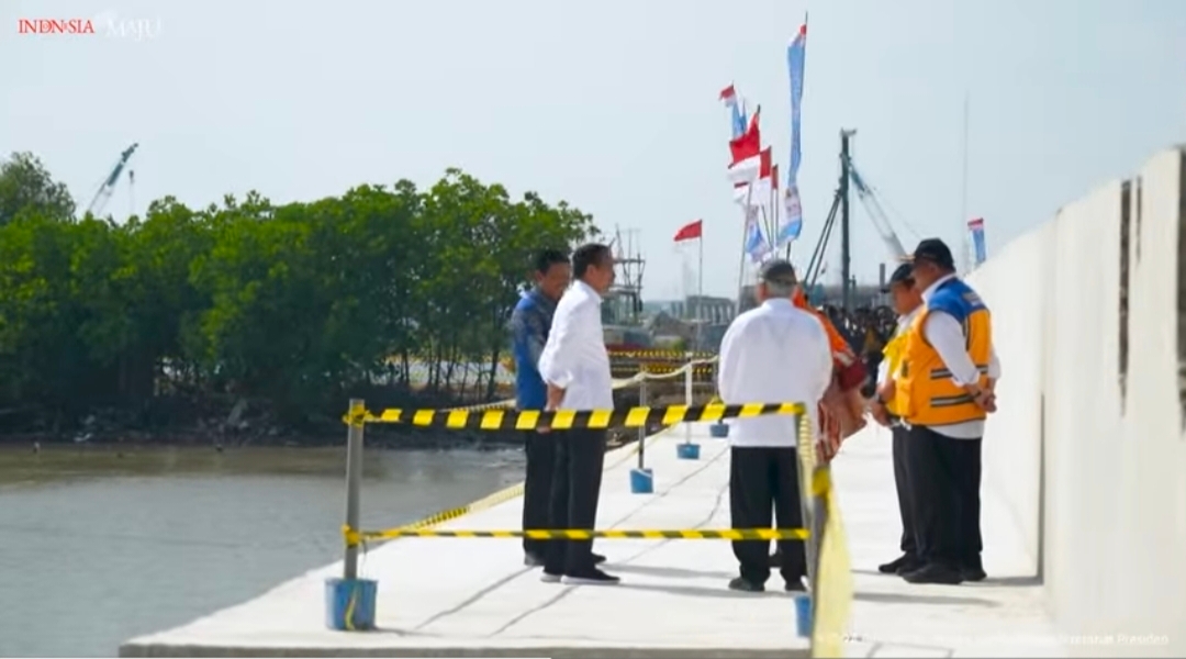 Jokowi Target Proyek Pengendalian Banjir Rob di Tambak Lorok Rampung Agustus 2024