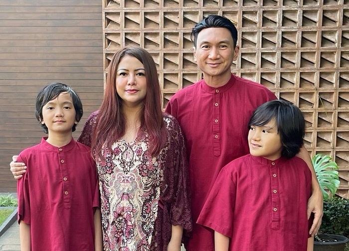 Sama-sama Absen di Sidang, Anji dan Wina Natalia Pilih Berdamai?