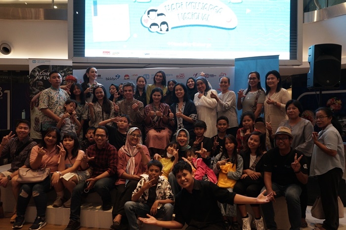 Waspada Penggunaan Gawai yang Berlebihan bagi Anak Lewat "Gerakan Satu Jam Tanpa Gawai #DimulaiDariKeluarga"