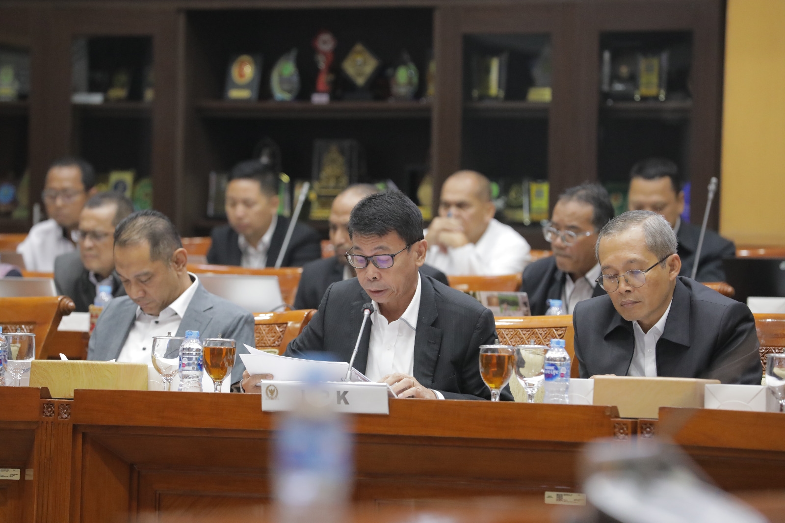 RDP Komisi III DPR, KPK Pamer Tetapkan 100 Orang Tersangka