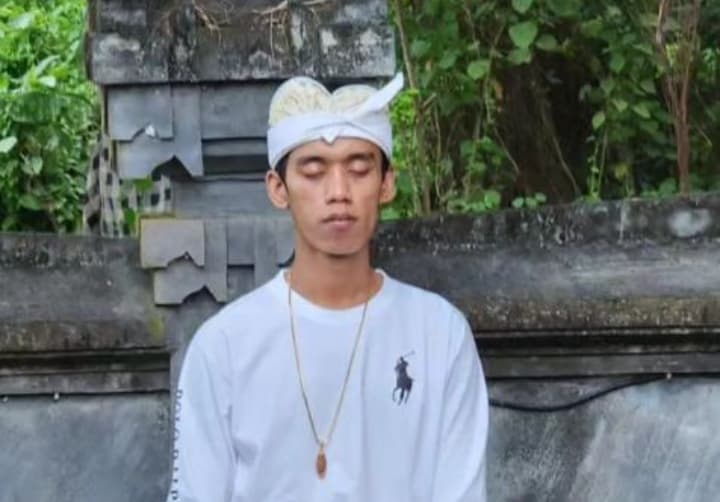 Bisnis Tali Pocong, Ki Arjuna Samudra Disebut Membeli 2.5 Juta Per Satu Tali Pocong!