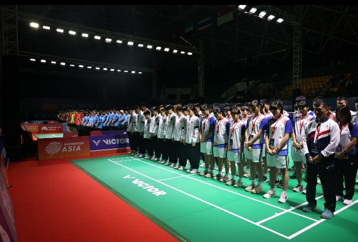 Kejuaraan Bulutangkis Junior Asia: Atlet Mengheningkan Cipta untuk Zhang Zhie Jie sebelum Laga