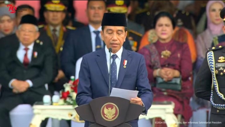 Jokowi: Polri Tidak Ada Liburnya