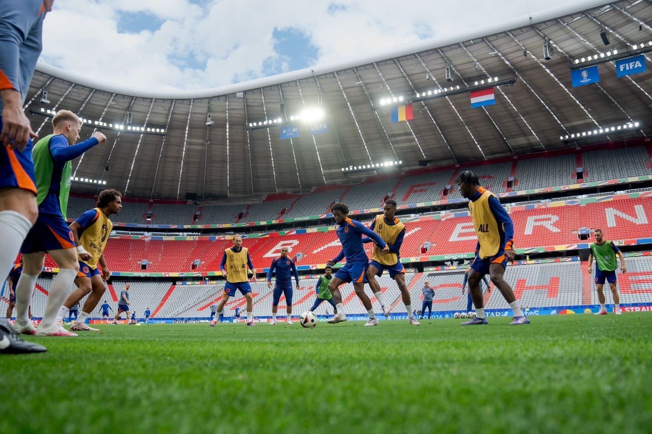 Prediksi Susunan Pemain Rumania vs Belanda: Xavi Simons Turun ke Tengah, Cody Gakpo di Sayap