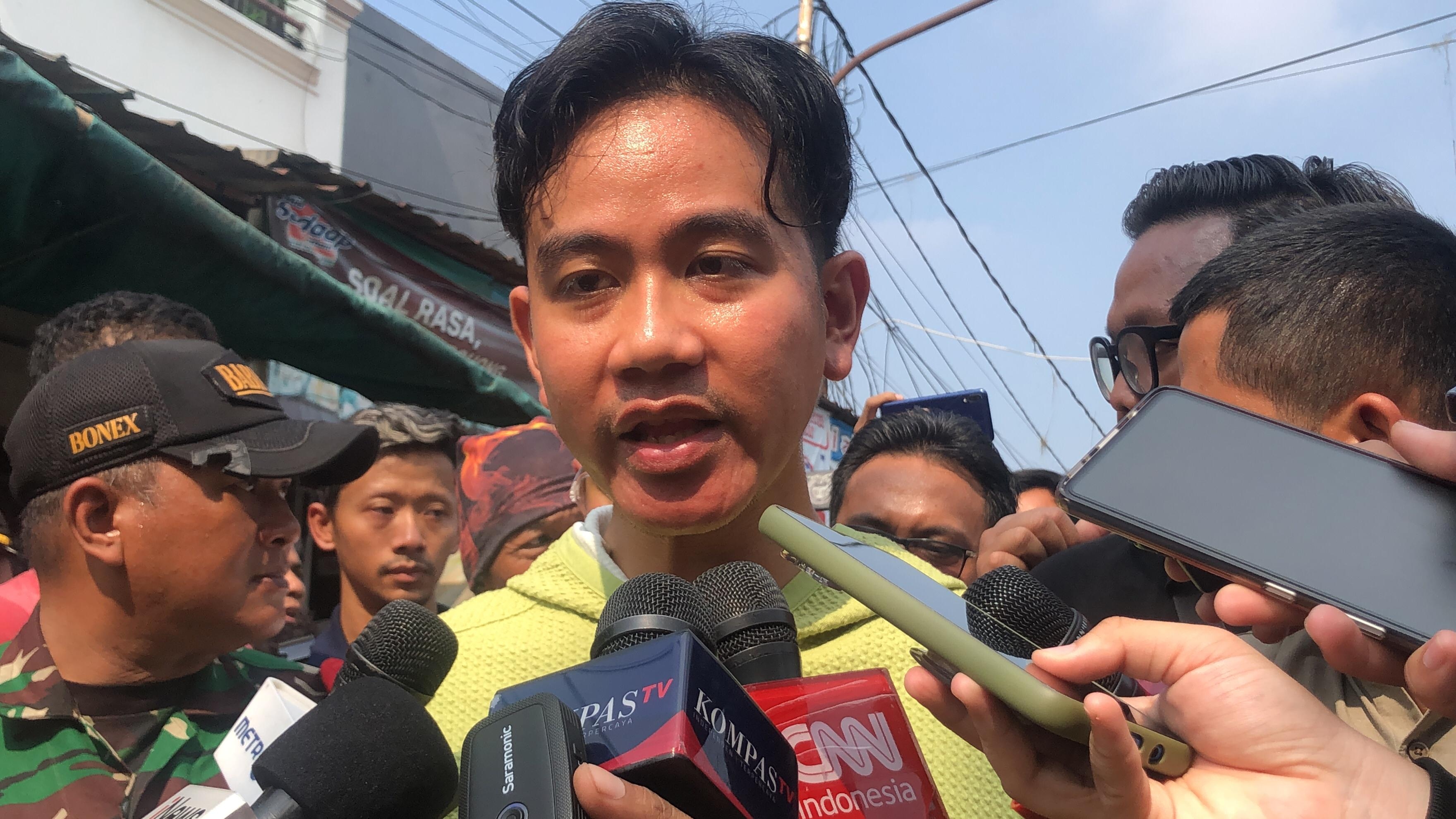 Rajin Blusukan, Gibran Rakabuming Akui Lagi Belanja Masalah di Jakarta