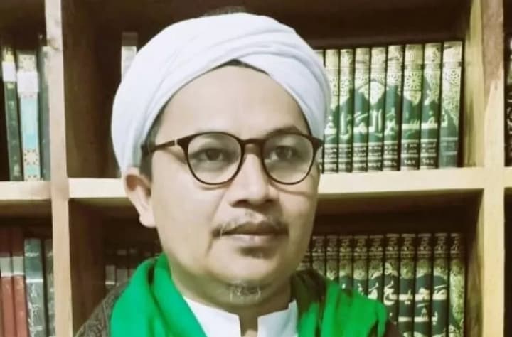 Profil Kiai Imad, Ulama yang Membuktikan bahwa Para Habib di Indonesia Bukan Keturunan Rasulullah