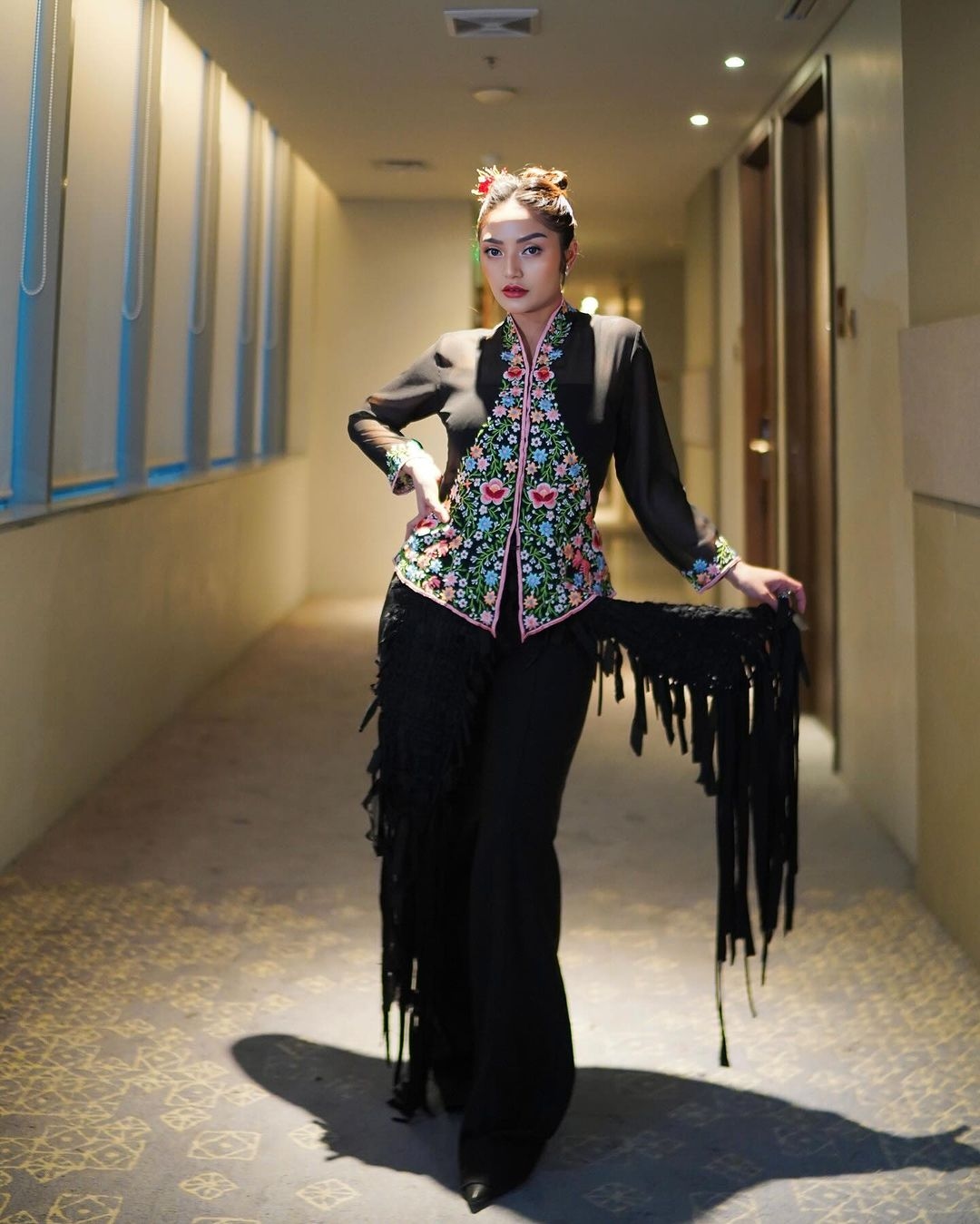 Siti Badriah Bela Stylist yang Bajunya Dibawa Ayu Aulia, Ramai Dukungan Netizen