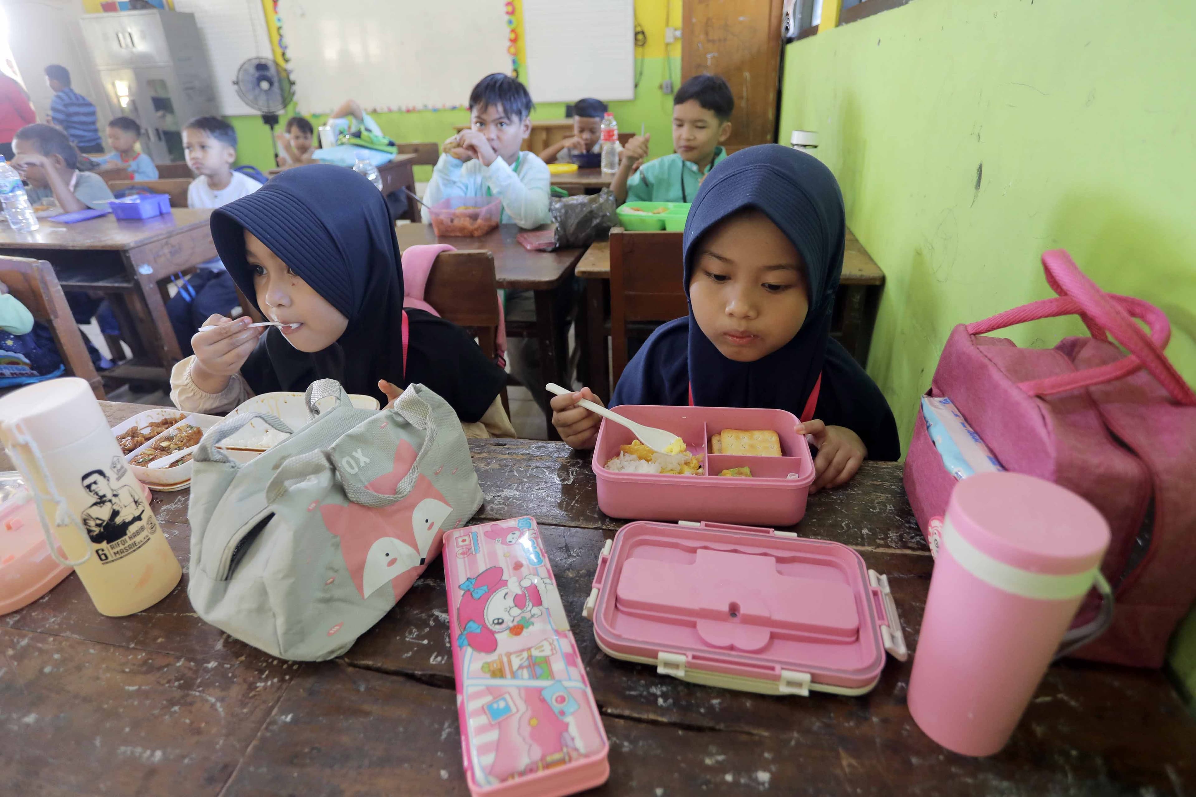 Ini Isi Kandungan Bekal Sekolah Anak yang Harus Orang Tua Catat!