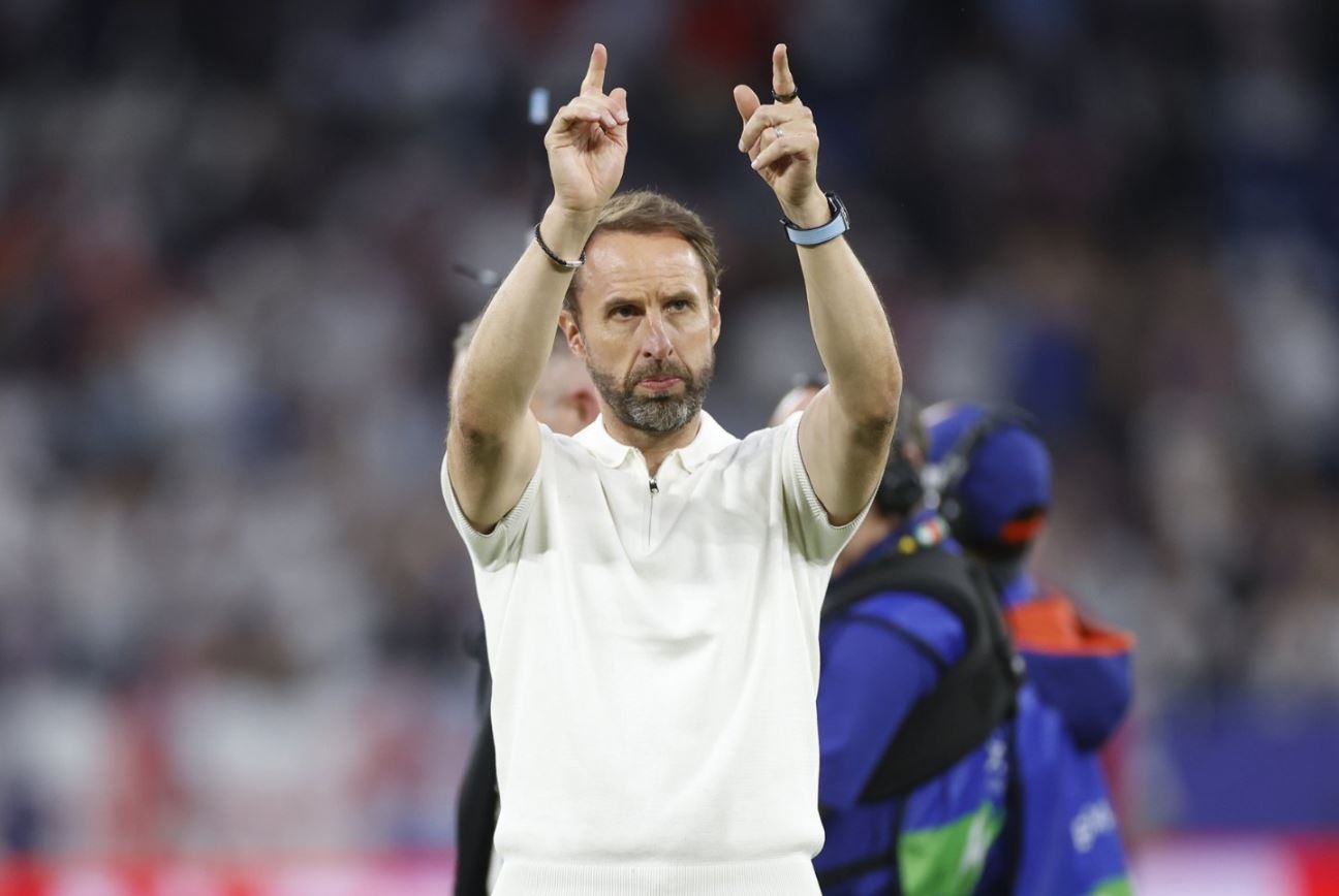 Piala Eropa: Sempat Dilempari Gelas Bir, Gareth Southgate Anggap Kritik sebagai 'Bensin'