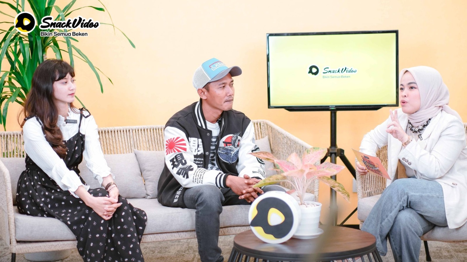 SnackStar 'Kekayaan Desa', Kisah Inspiratif Kreator Konten Pedesaan yang Sukses