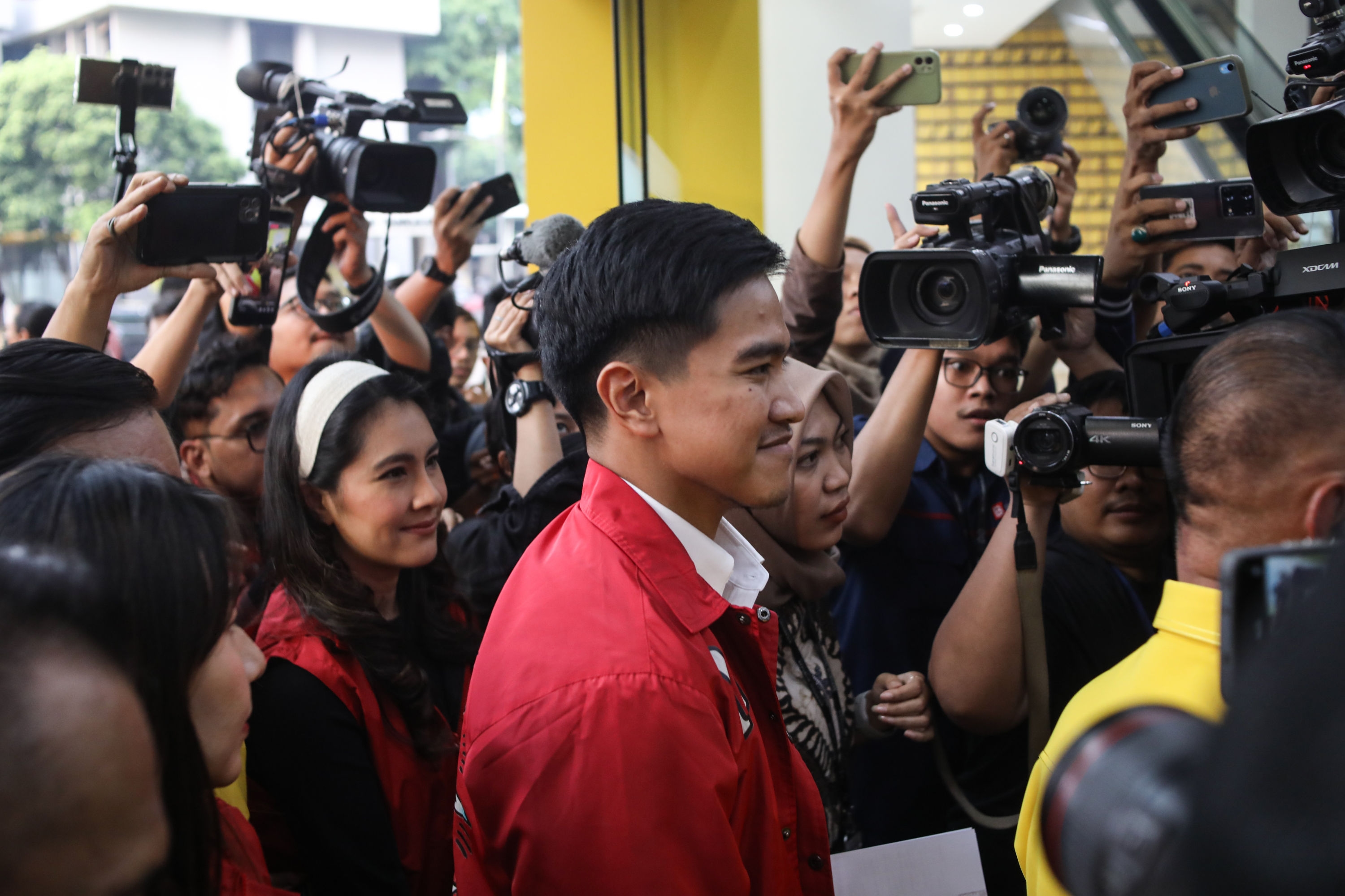 Relasi Kuasa Jokowi Muluskan Langkah Kaesang Maju di Pilkada Jateng