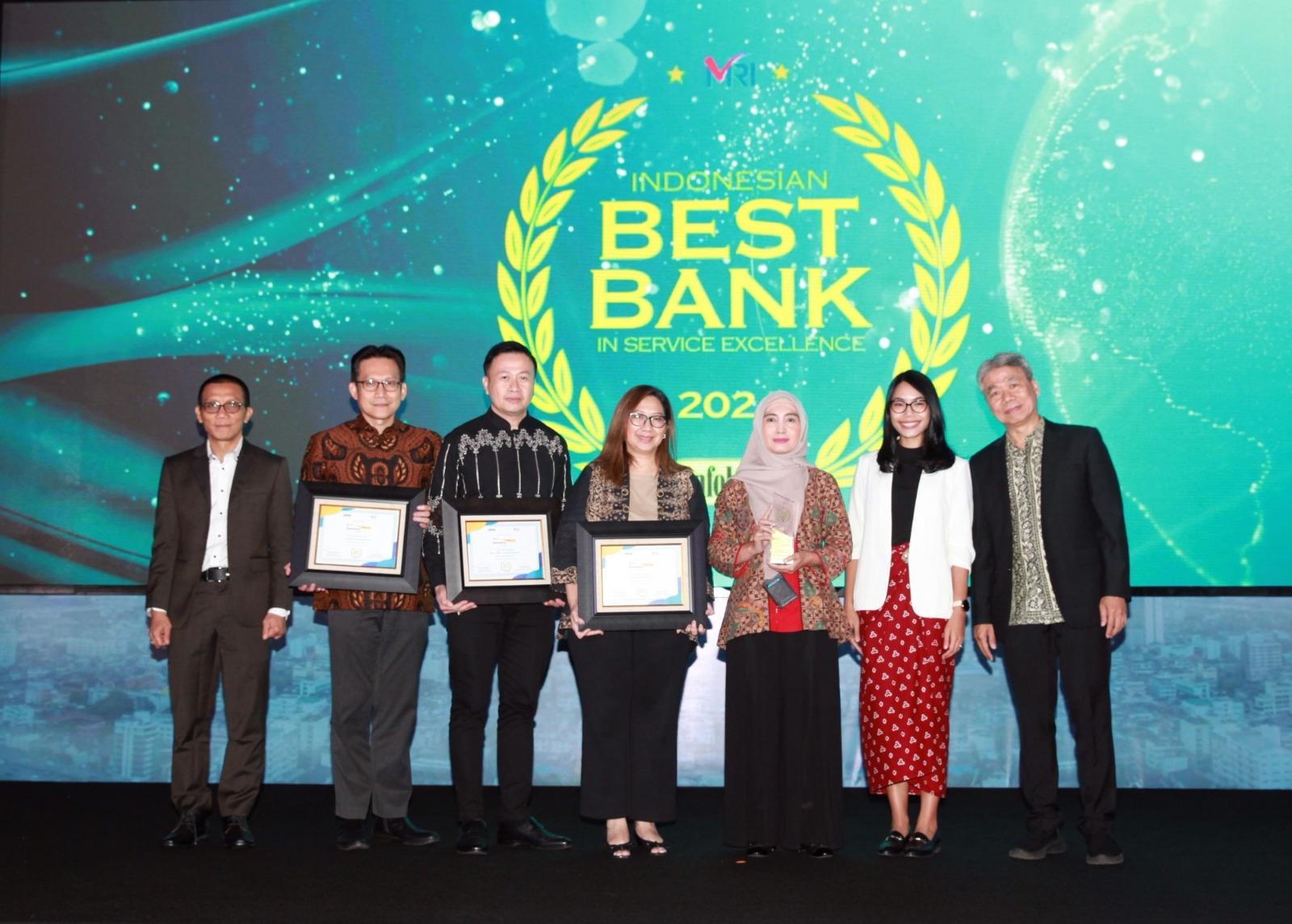 Danamon Sabet 10 Penghargaan di Ajang Infobank Banking Service Excellence 2024