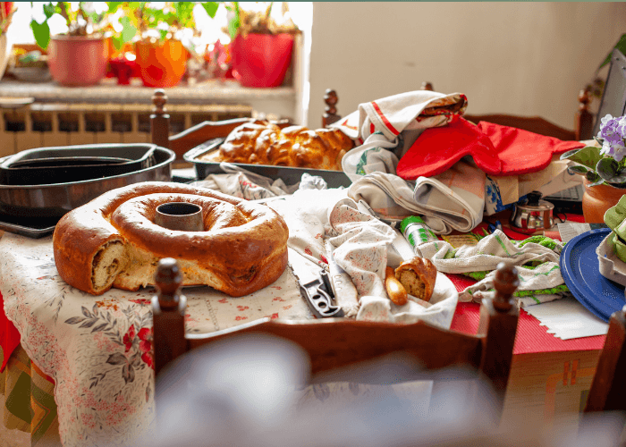 Mengapa Seseorang Suka Menimbun Barang Berlebihan? Ini Penyebab Hoarding Disorder