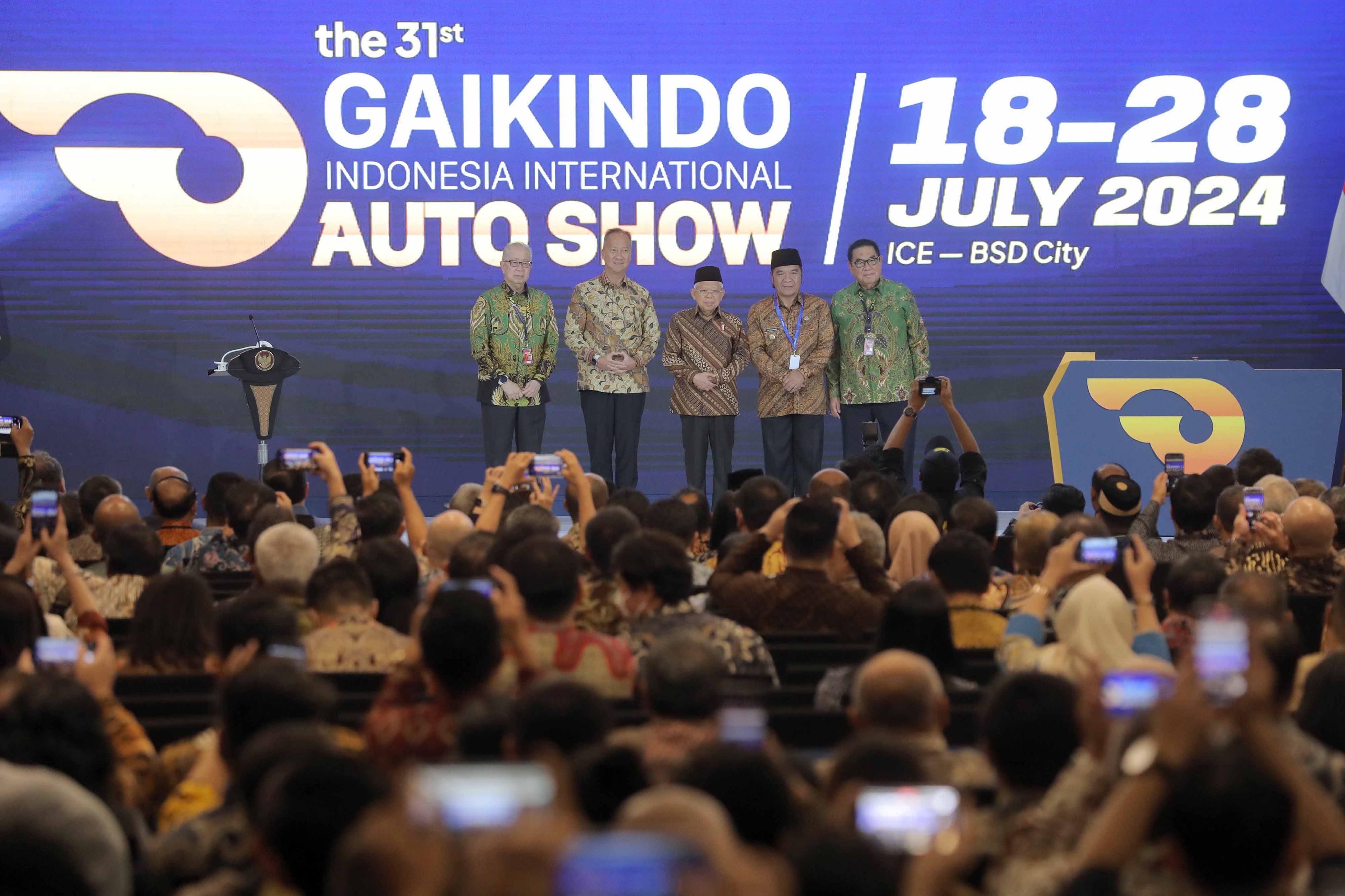 Cara Mudah Menuju GIIAS 2024, Ada Shuttle Bus Gratis dari Stasiun