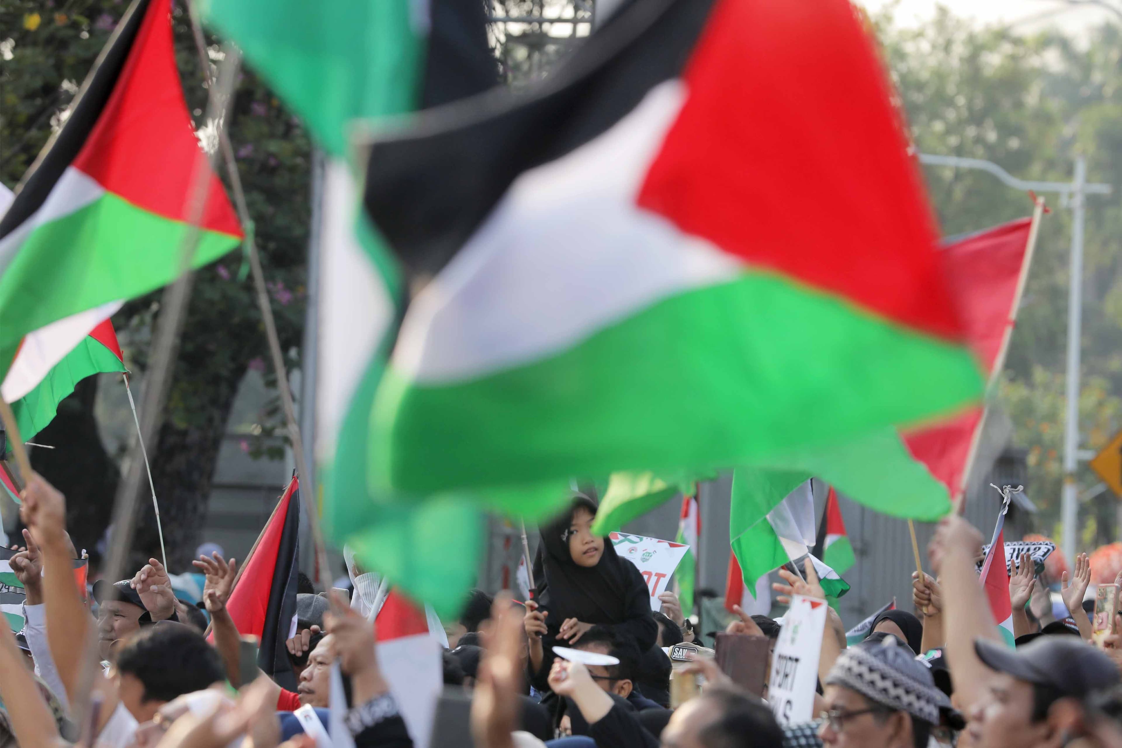 Microsoft Diduga Menutup Akun Warga Palestina Secara Sepihak