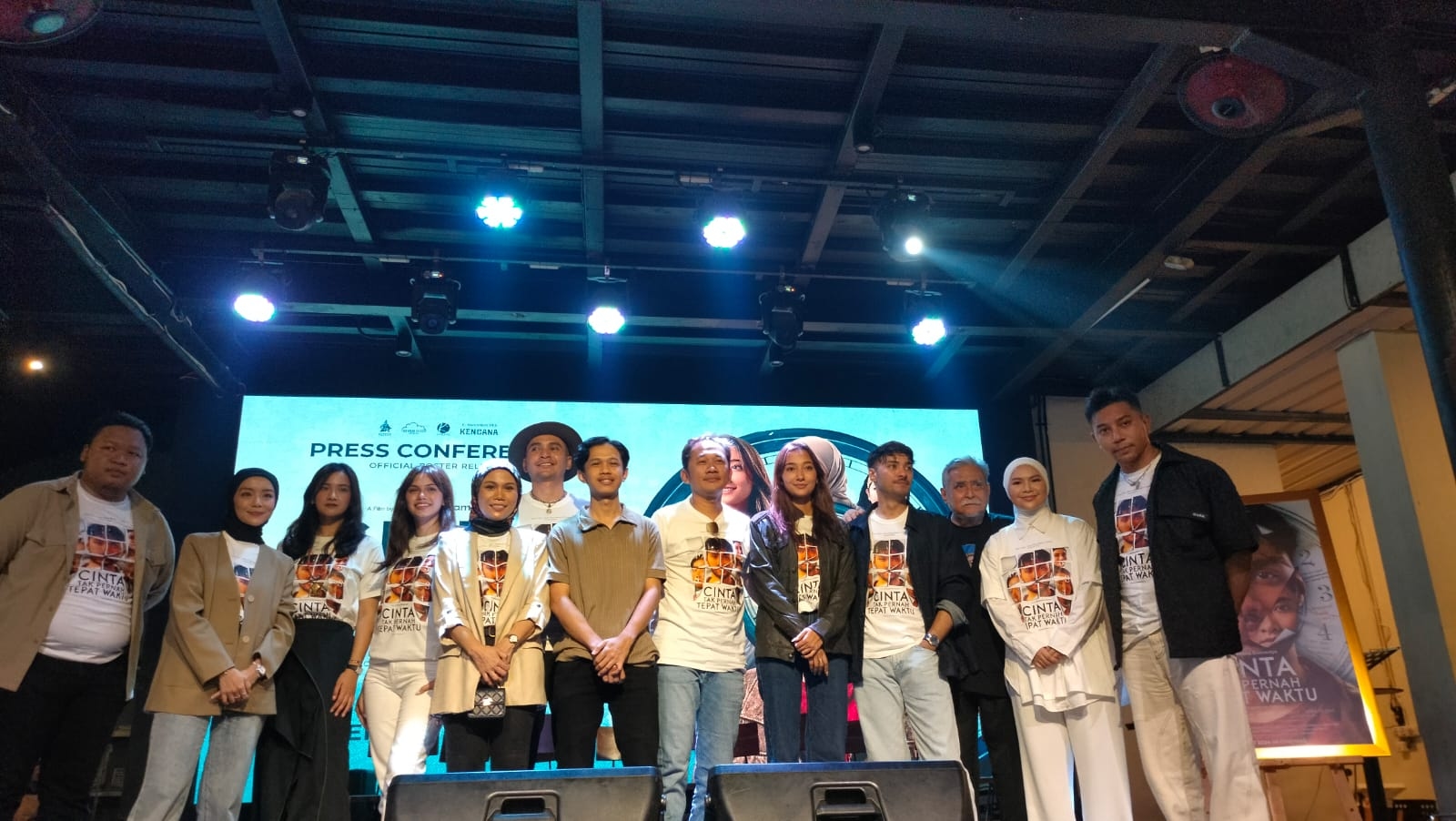 Ada Refal Hady hingga Meriam Bellina, Film Cinta Tak Pernah Tepat Waktu Rilis Official Poster