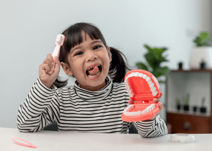 Stop Gigi Berlubang! Ini Cara Mudah Merawat Gigi Anak