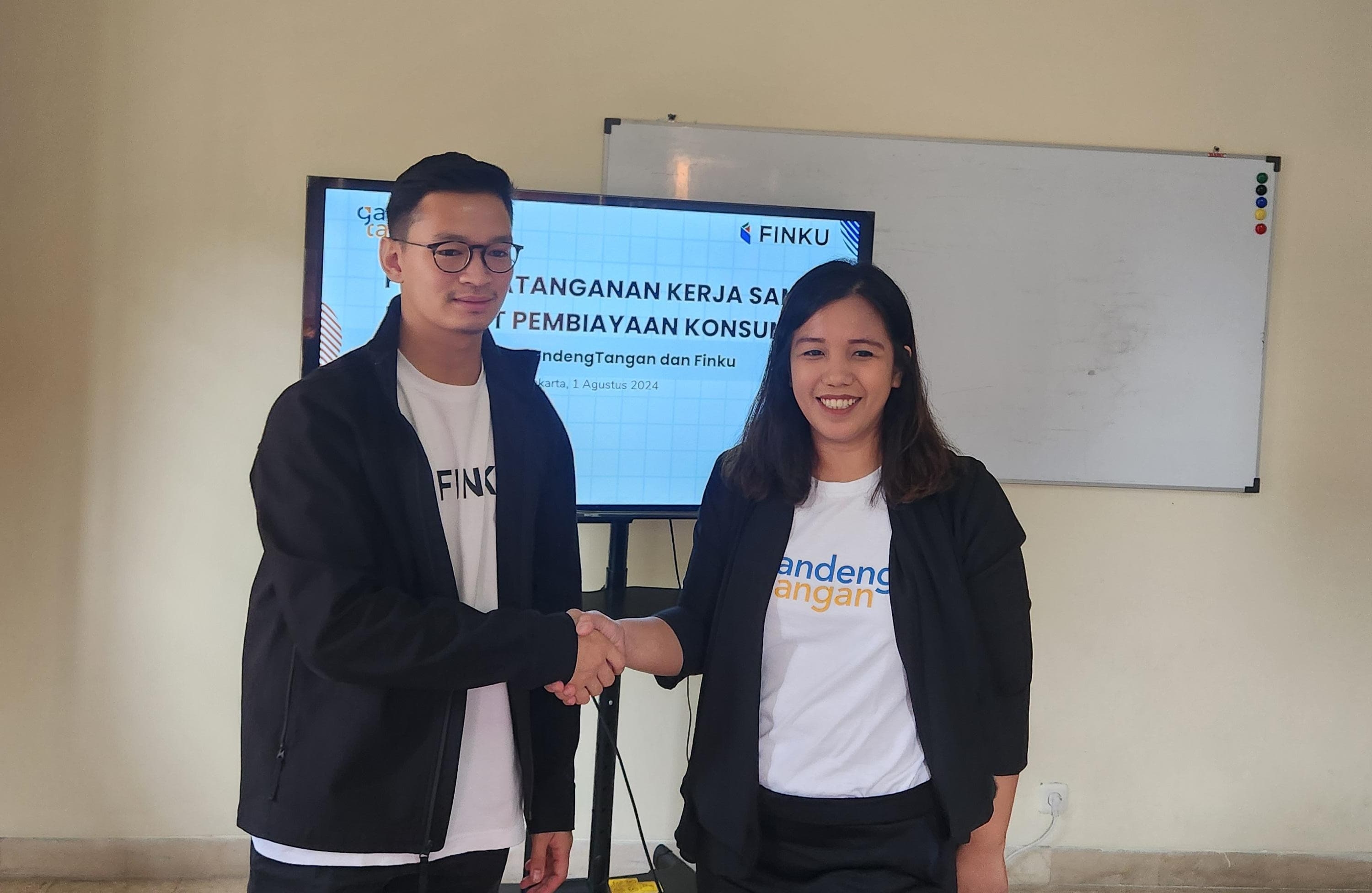 GandengTangan Gandeng Finku Tawarkan Pay Later hingga Personal Loan