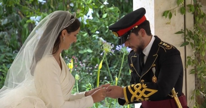 Putra Mahkota Yordania Pangeran Hussein Dianugerahi Anak Pertama