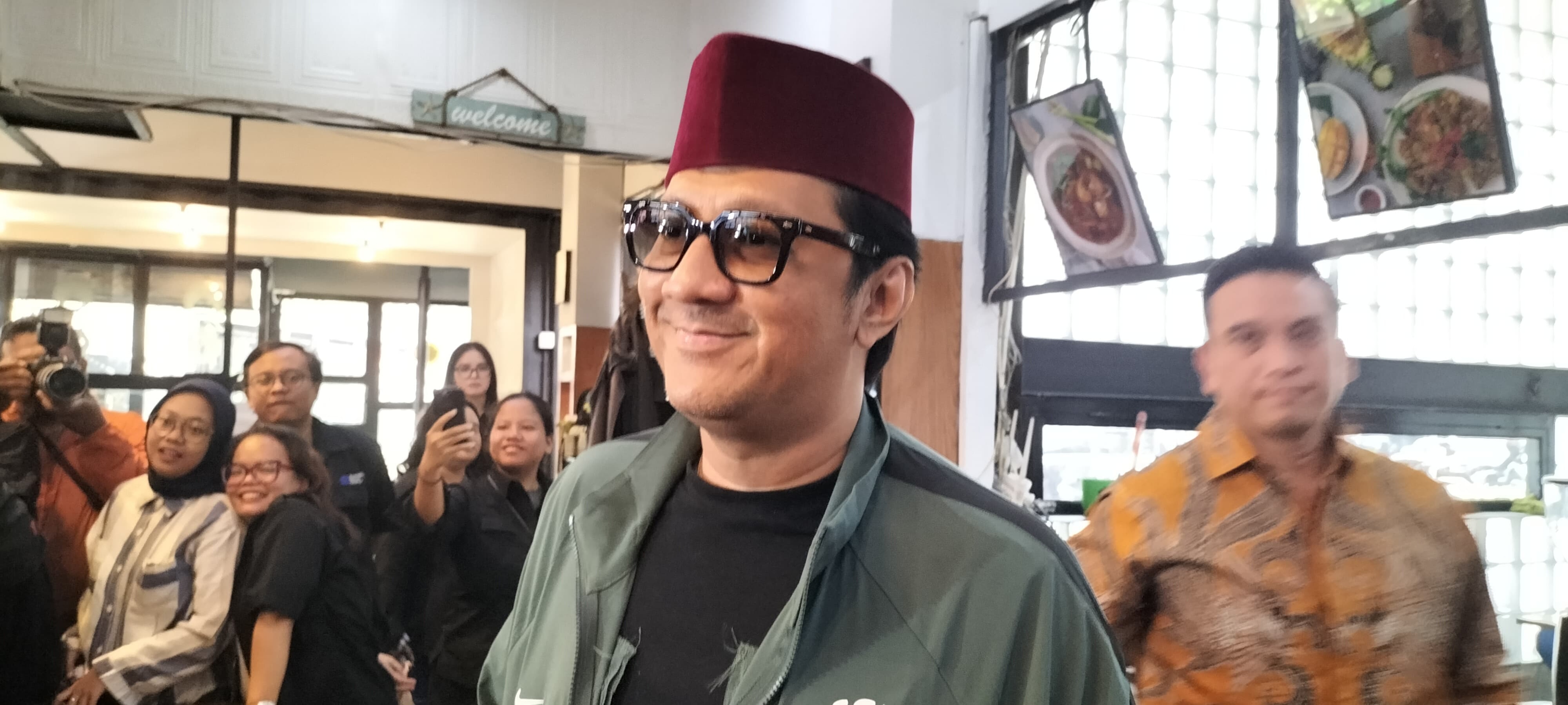 Andre Taulany: Masih Satu Rumah, Hanya Beda Kamar Saja