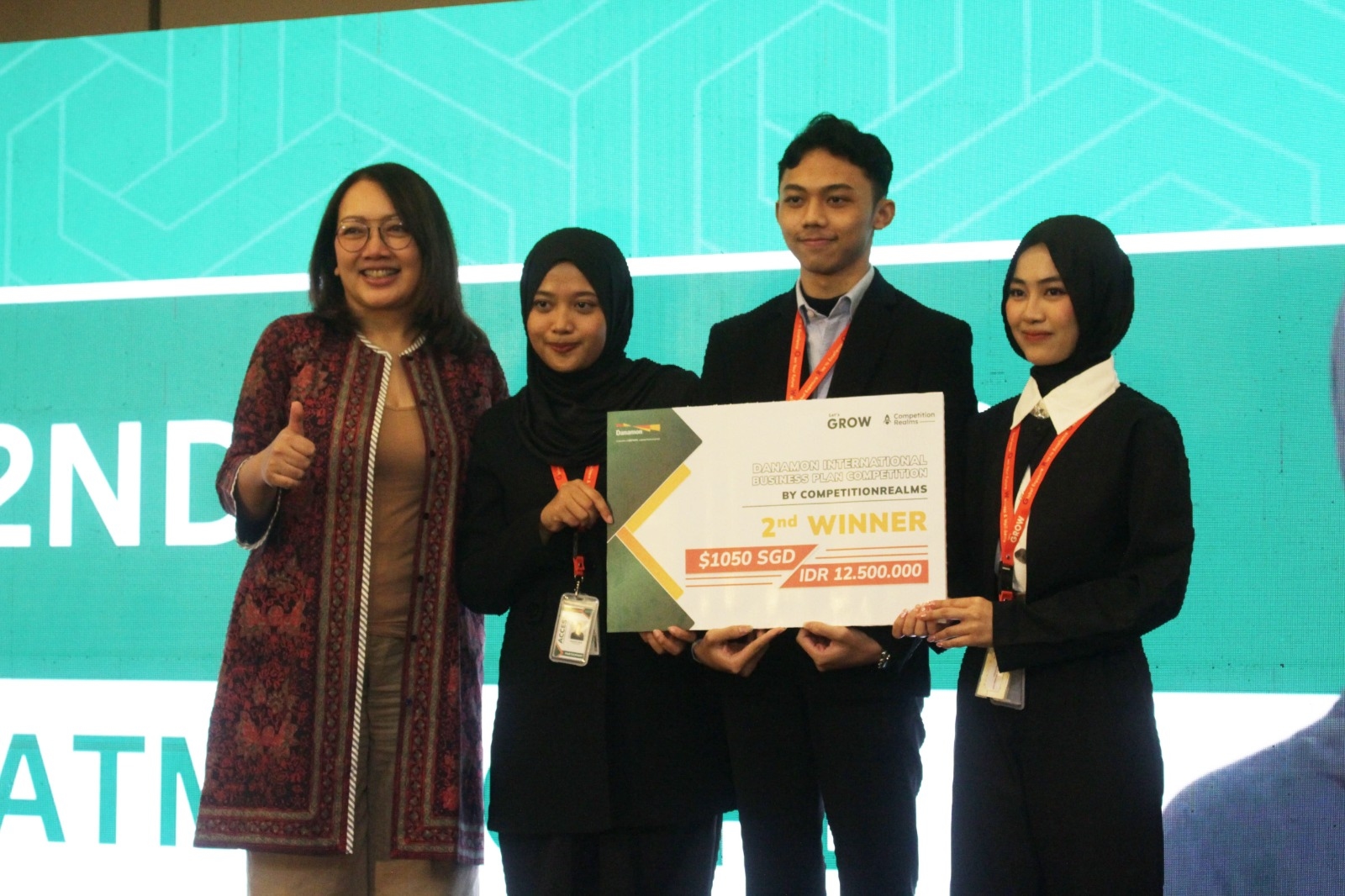 Danamon Kembangkan Talenta Muda Lewat Danamon International Business Plan Competition