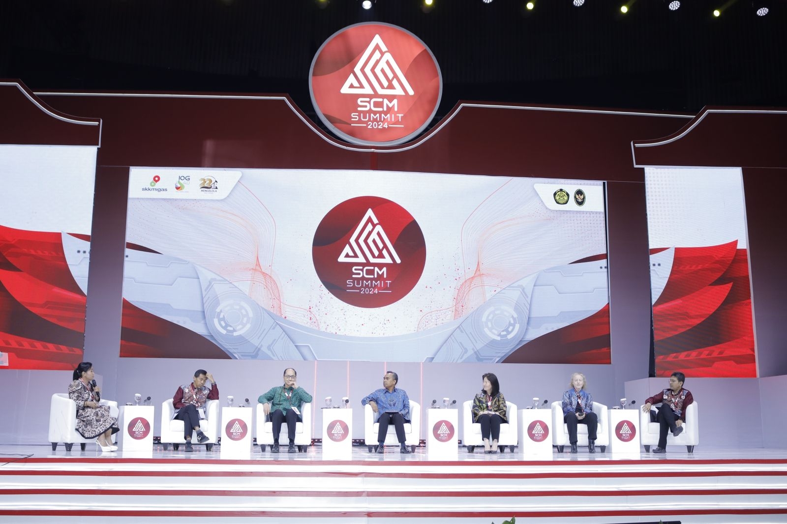 Menko Luhut Dorong Digitalisasi Pengadaan Barang dan Jasa