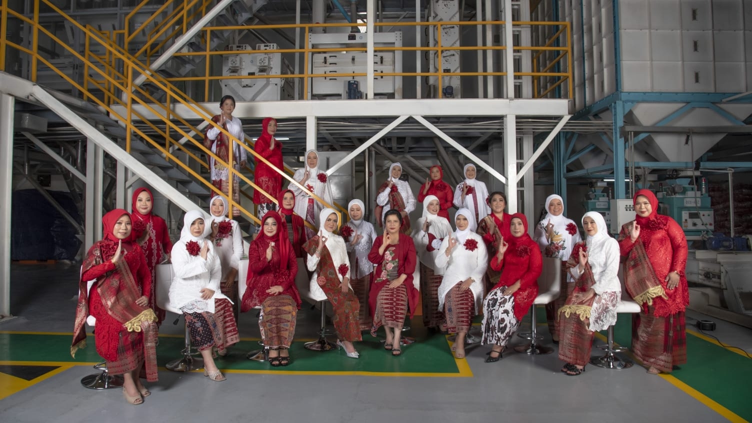 Rayakan Kemerdekaan dengan Kisah Inspiratif Srikandi Bulog