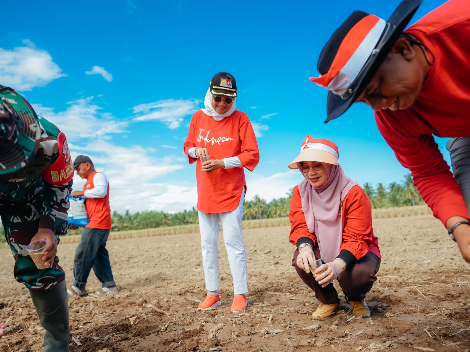 Semarak HUT ke-79 RI, Kementan Bersinergi Dengan Dinas Pertanian Pohuwato Tanam Padi Gogo