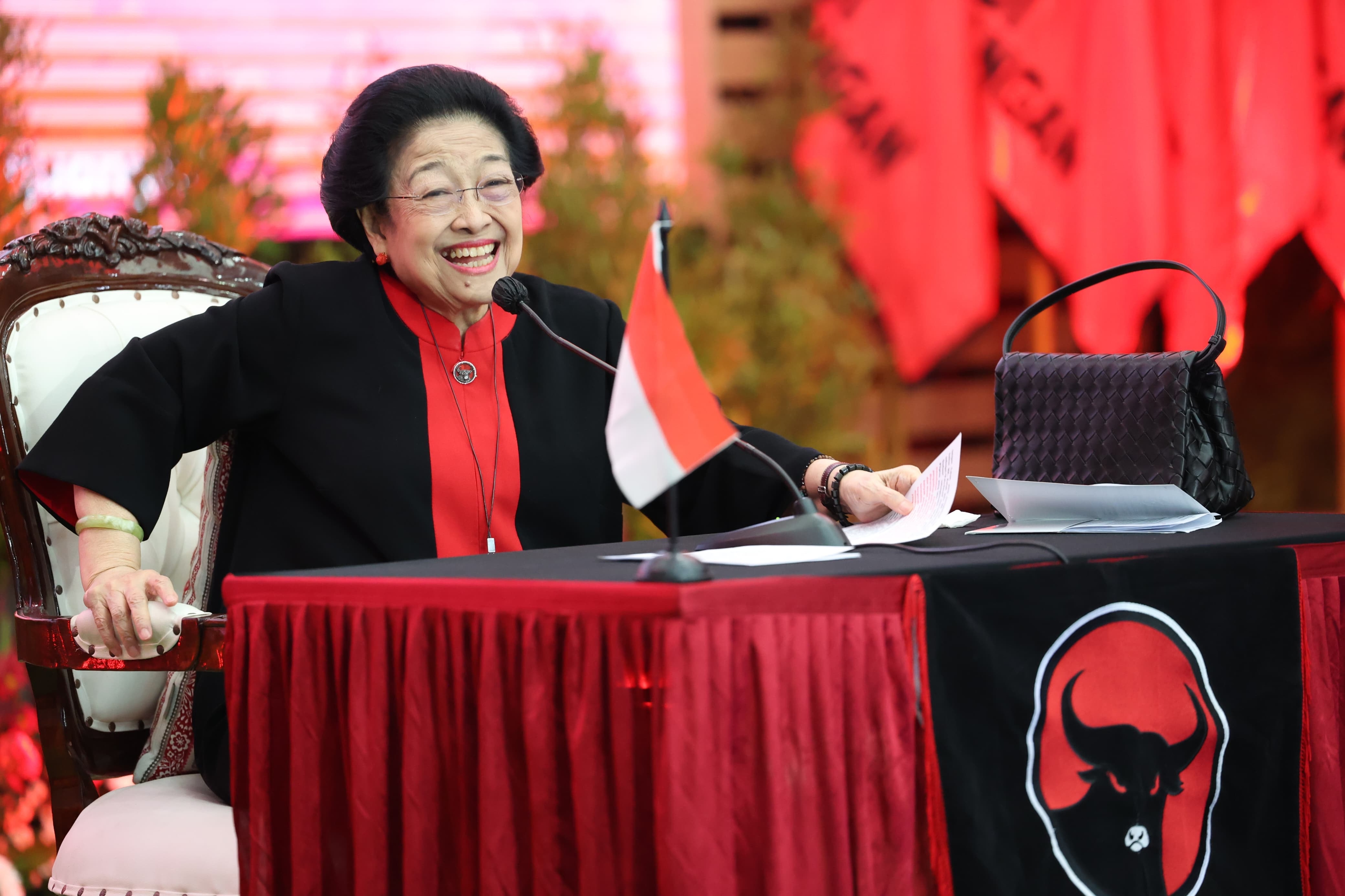 Tak Harus Gabung Pemerintahan, PDIP Disarankan Jadi Oposisi Loyal